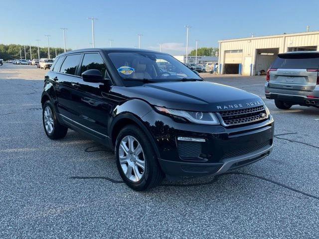 Used 2018 Land Rover Range Rover Evoque SE AWD/4WD image 3