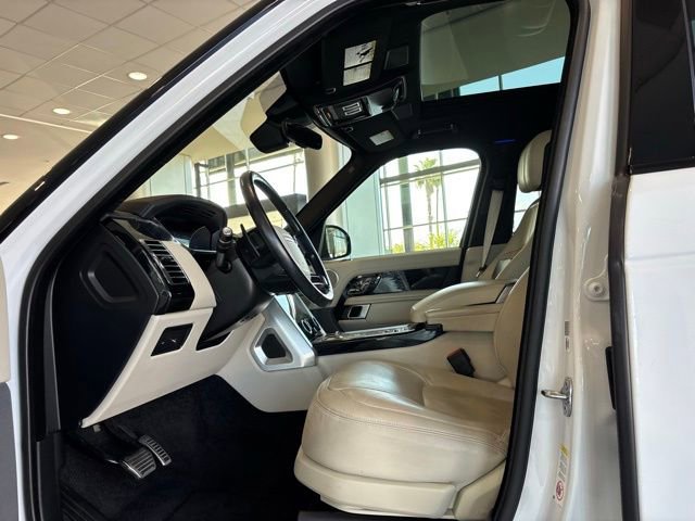Used 2022 Land Rover Range Rover Westminster Edition image 10