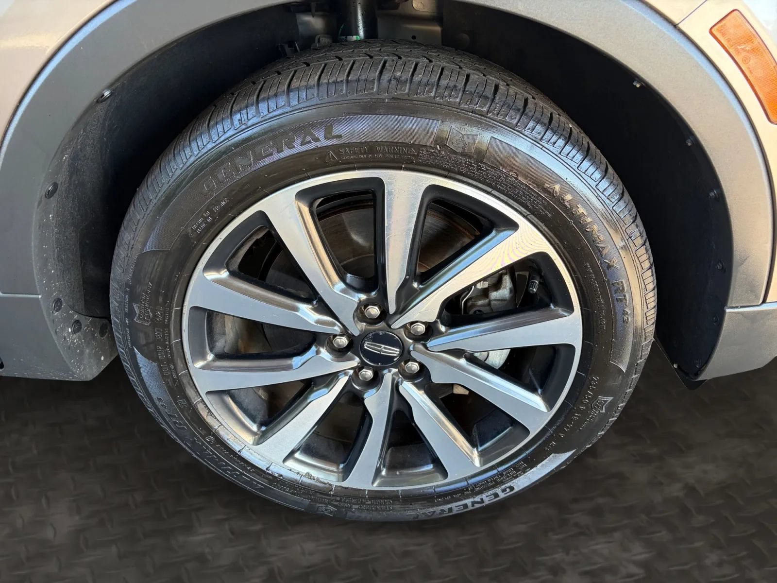 Used 2019 Lincoln MKC Reserve AWD/4WD image 38
