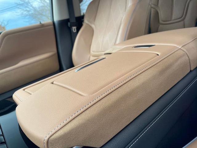 Certified 2025 INFINITI QX80 Sensory image 25