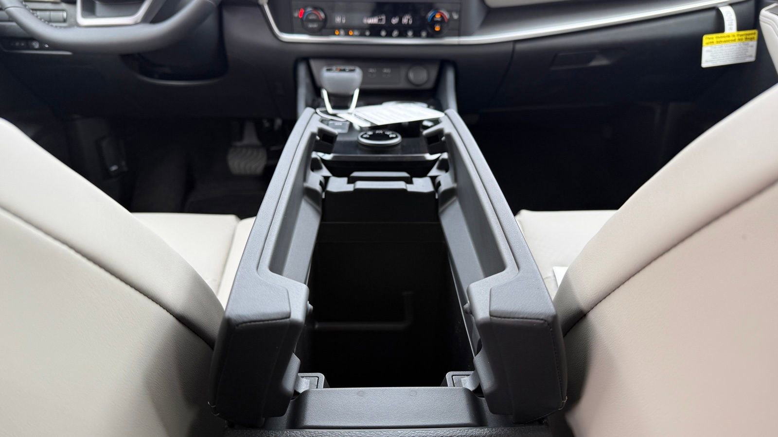 New 2026 Nissan Rogue SV AWD/4WD image 29