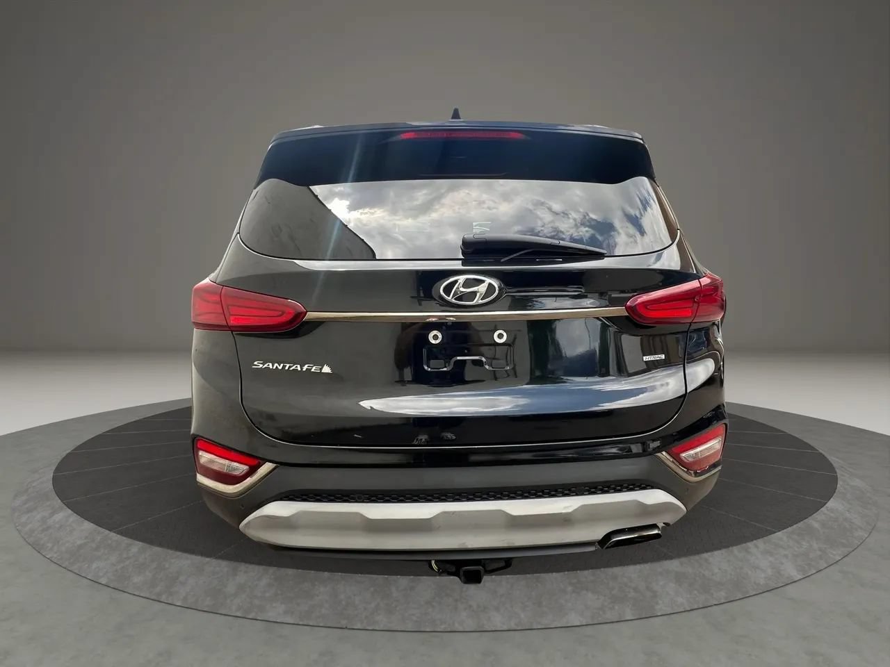 Used 2019 Hyundai Santa Fe SEL w/ Cargo Package AWD/4WD image 6