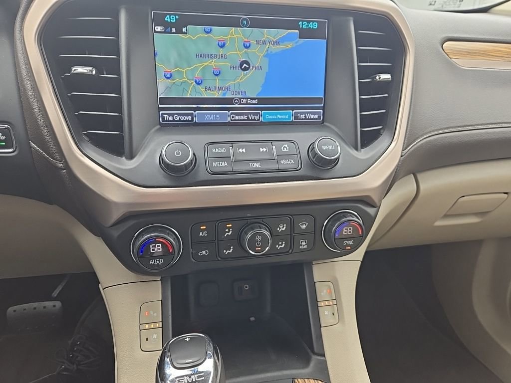 Used 2019 GMC Acadia Denali w/ Technology Package AWD/4WD image 13