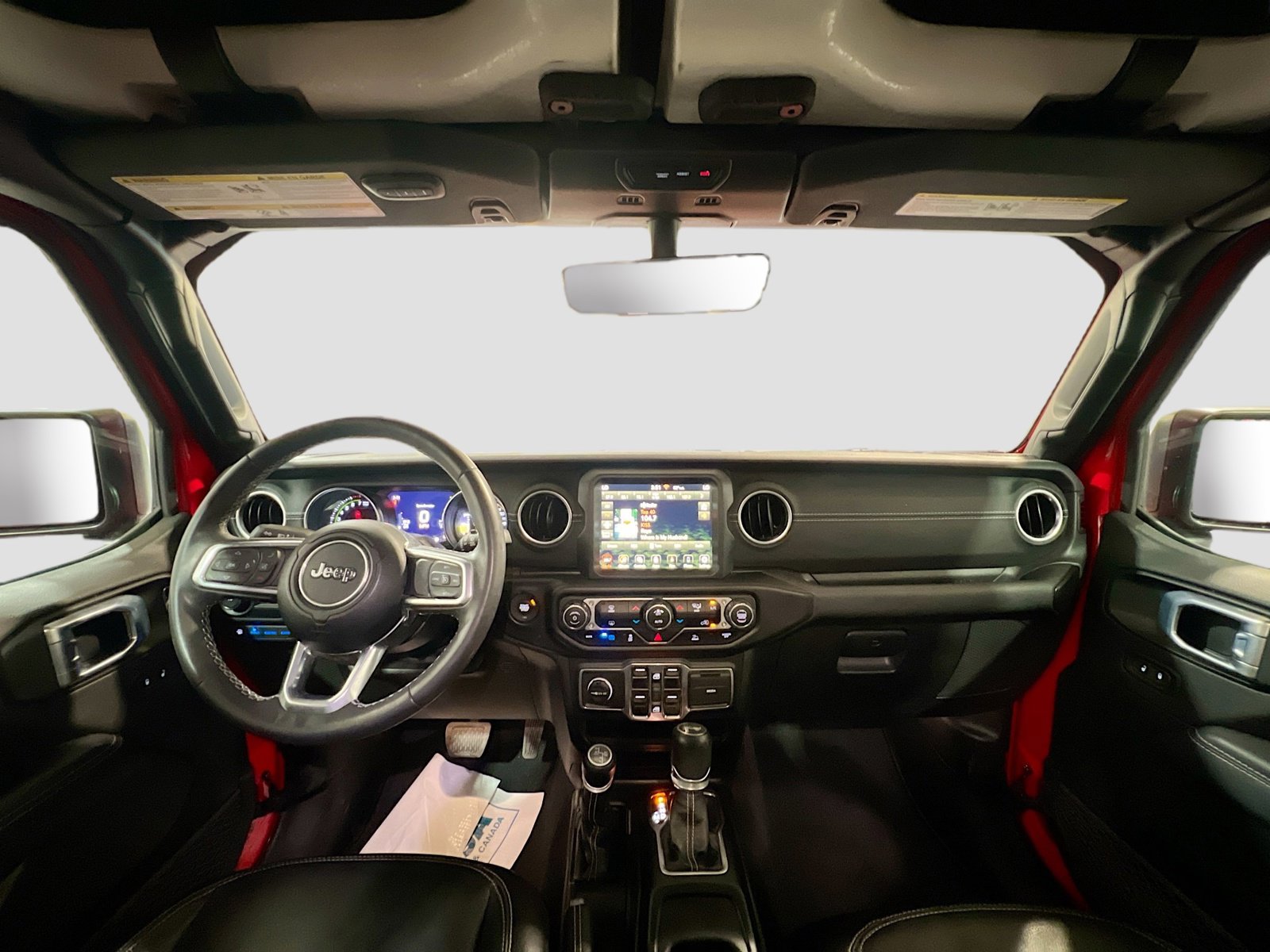 Used 2023 Jeep Wrangler Sahara image 16