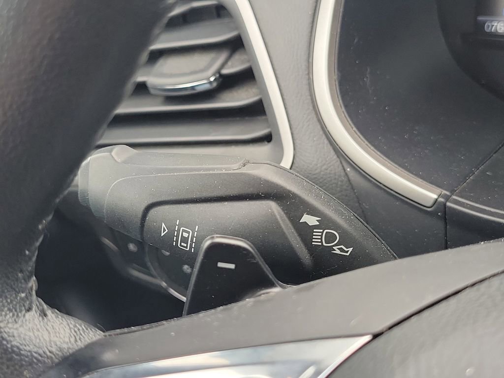 Used 2020 Ford Edge SEL w/ Convenience Package image 12