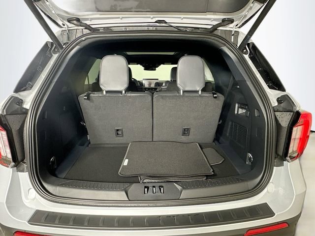 New 2026 Ford Explorer ST w/ Sun And Sound Package image 27