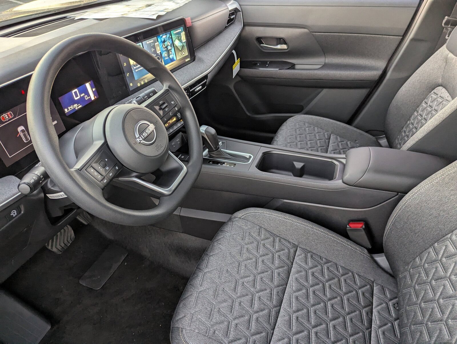New 2026 Nissan Kicks SV w/ SV Premium Package FWD image 15