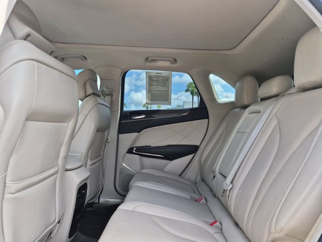 Used 2018 Lincoln MKC Reserve FWD image 21