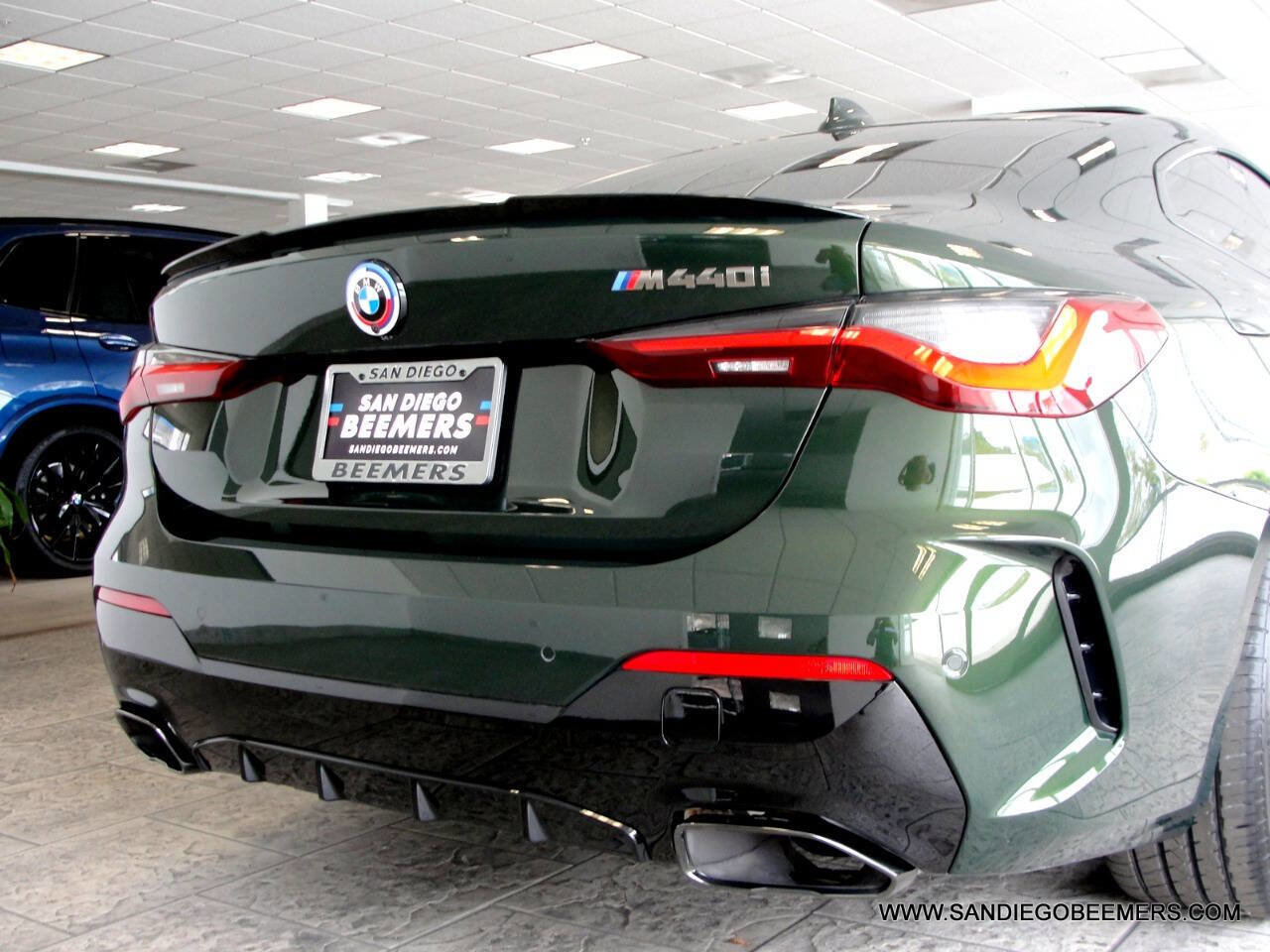 Used 2022 BMW M440i Coupe w/ Premium Package image 18