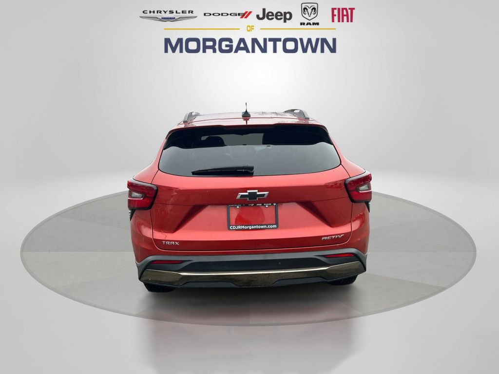 Used 2024 Chevrolet Trax ACTIV image 7
