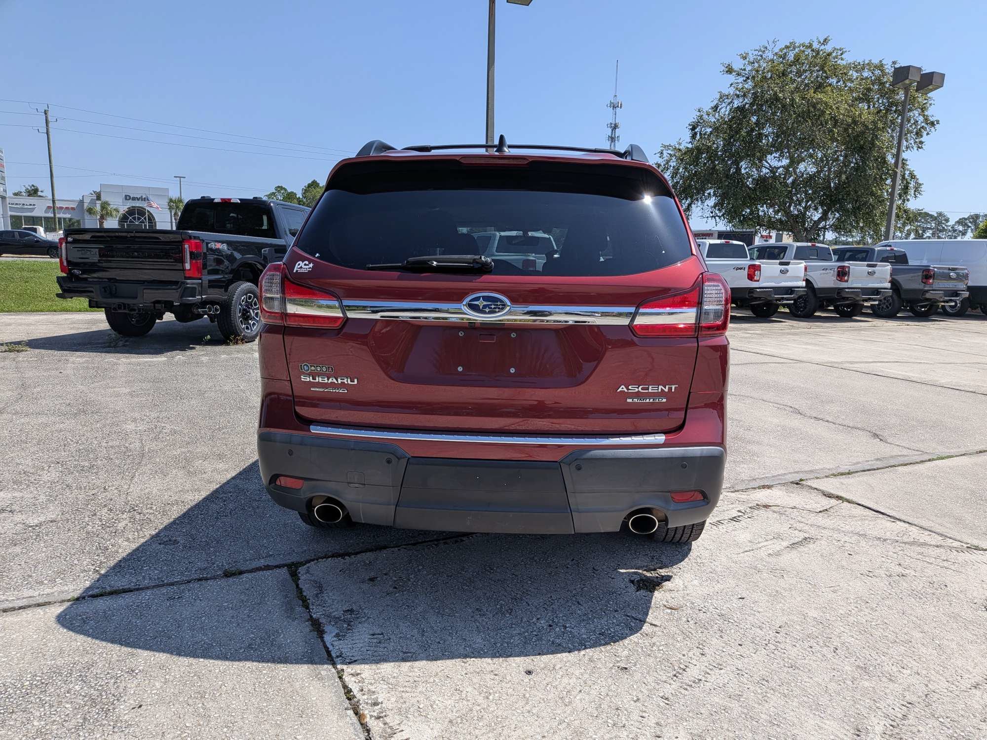 Used 2020 Subaru Ascent Limited w/ Popular Package #2 AWD/4WD image 5