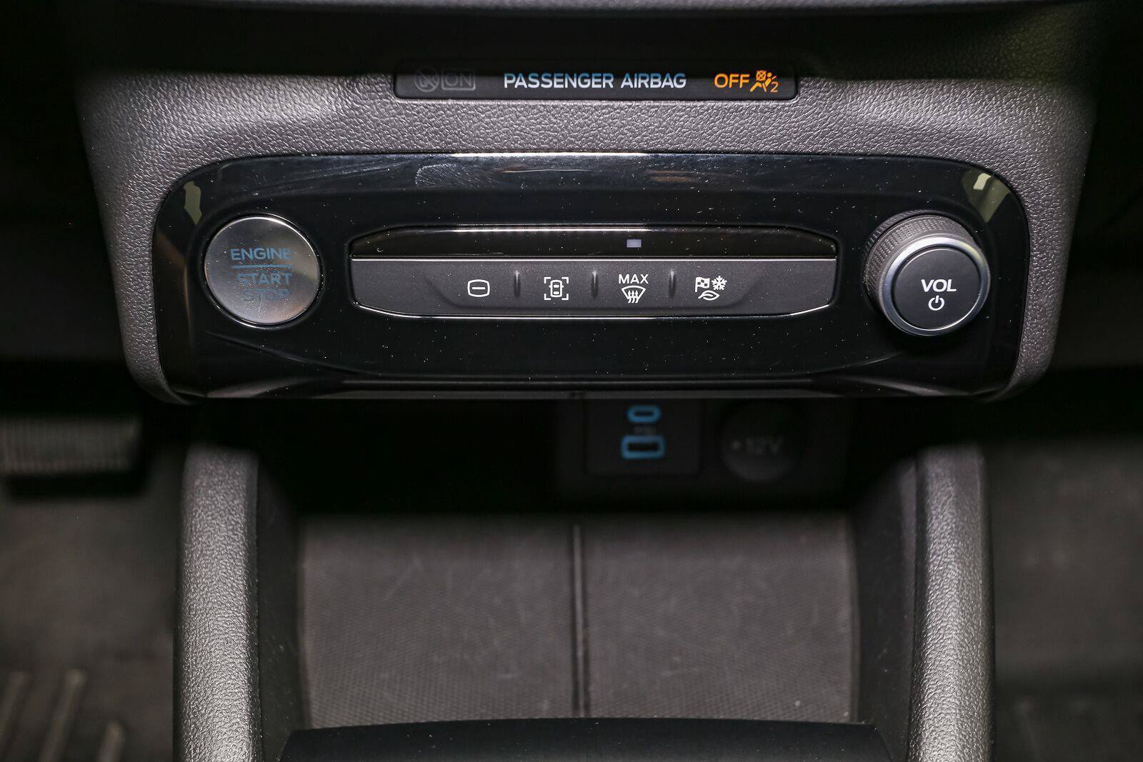 Used 2023 Ford Escape SE FWD image 31