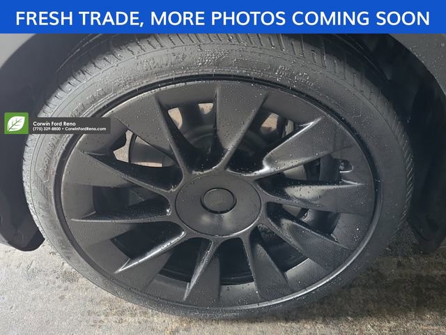 Used 2020 Tesla Model Y Performance image 14