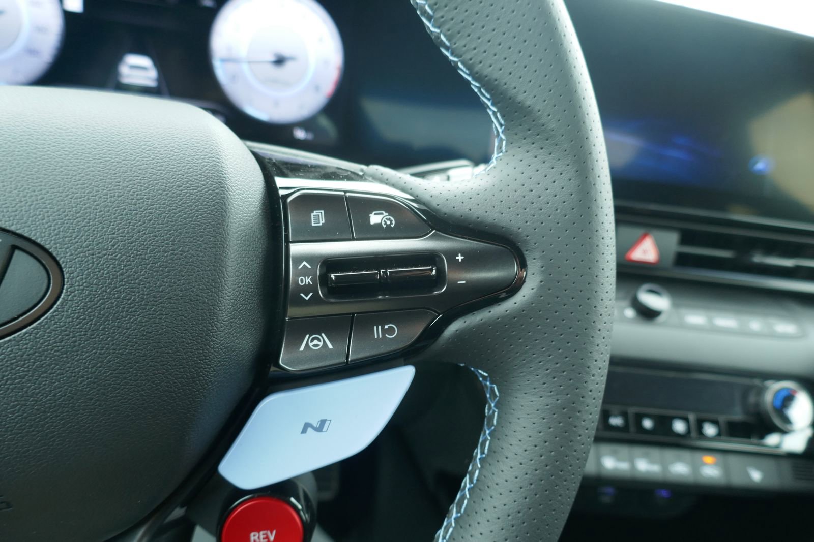 New 2025 Hyundai Elantra N image 15