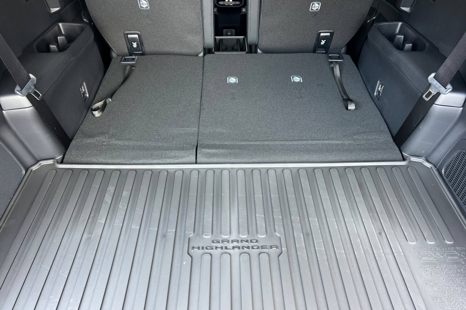 New 2026 Toyota Grand Highlander AWD Hybrid image 13