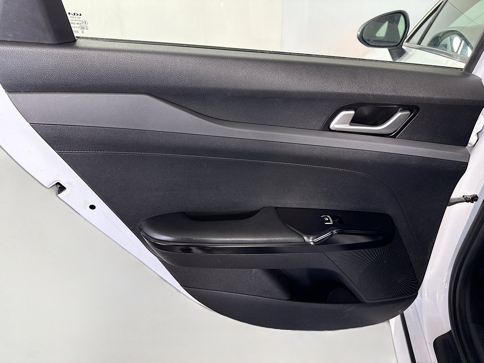 Used 2023 Kia K5 GT-Line image 26