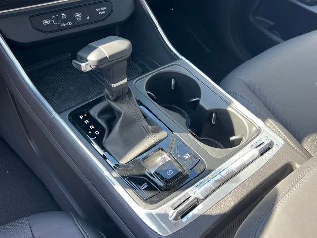Used 2025 Kia Carnival SX Prestige FWD image 17