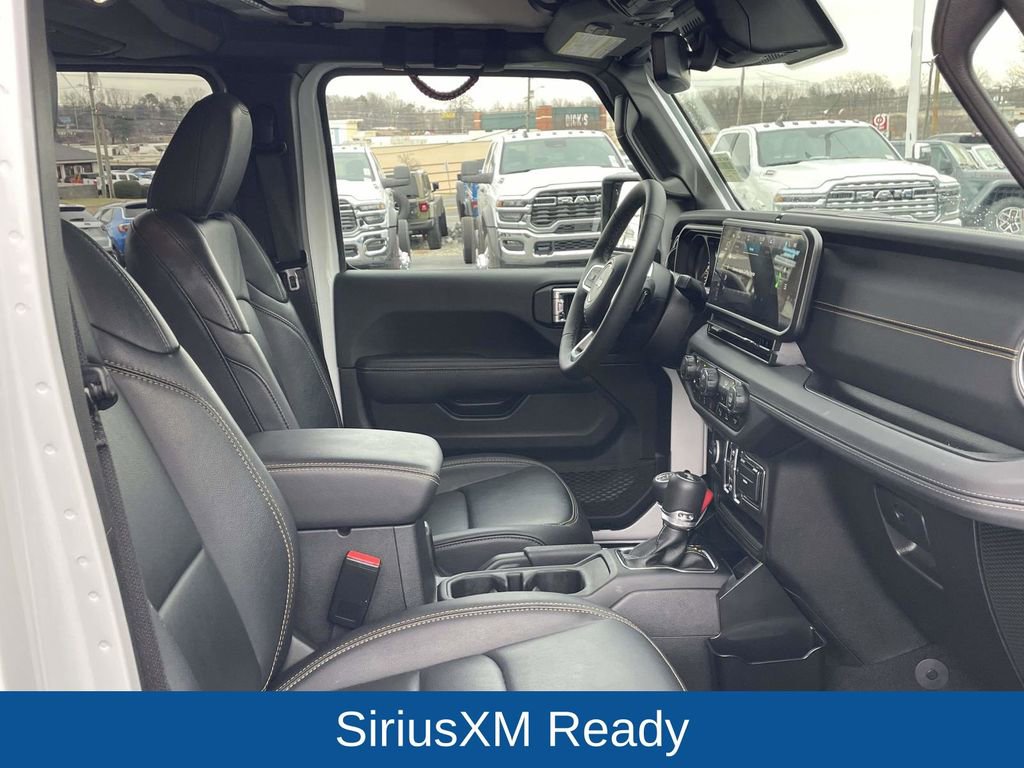 Certified 2025 Jeep Wrangler Sahara image 16