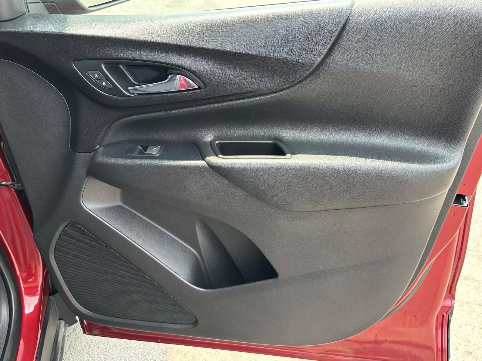 Certified 2020 Chevrolet Equinox LT FWD image 31