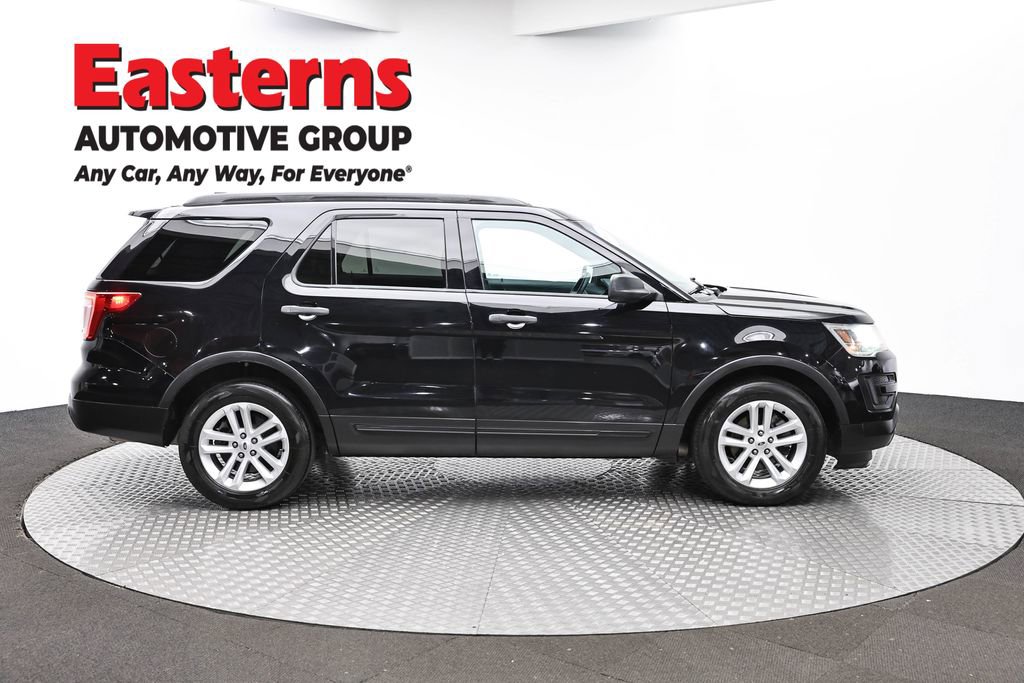 Used 2016 Ford Explorer FWD image 4