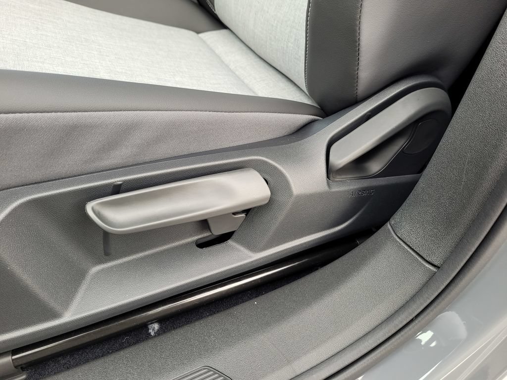 New 2026 Volkswagen ID.4 Pro RWD image 12