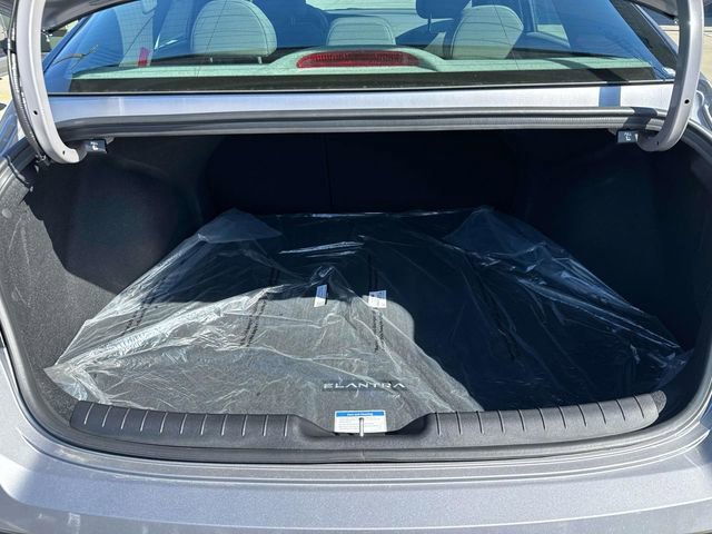 New 2026 Hyundai Elantra SEL Sport image 12