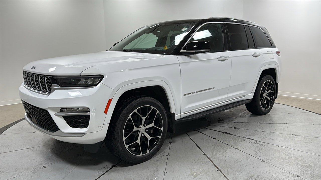 Used 2022 Jeep Grand Cherokee Summit image 1