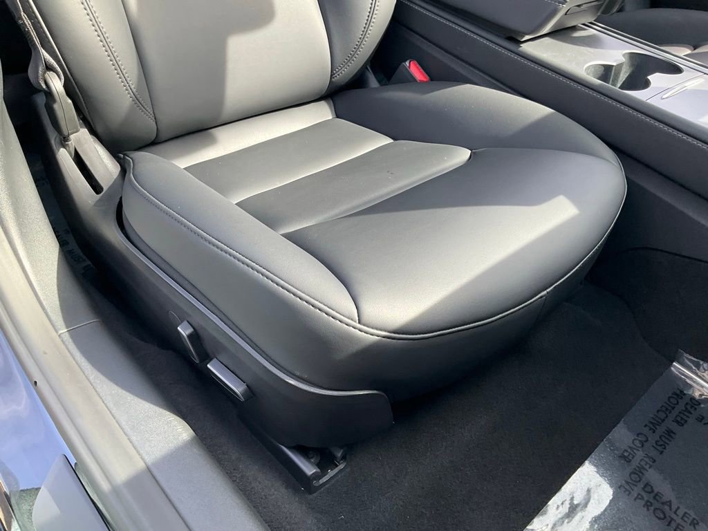 Used 2023 Tesla Model 3 Standard Range RWD image 61
