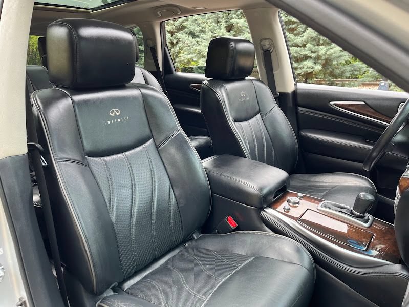 Used 2013 INFINITI JX35 AWD w/ Premium Pkg image 38