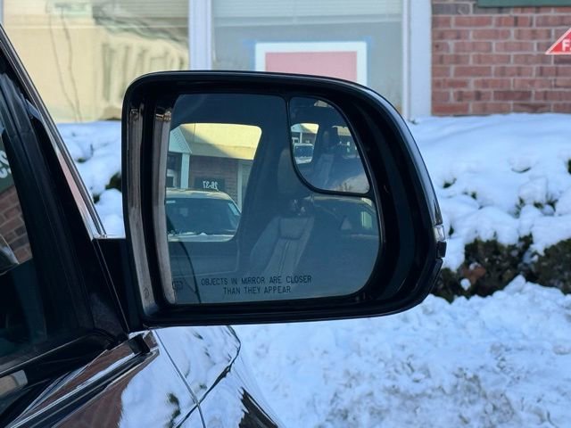 Used 2025 Jeep Wagoneer Series II w/ Convenience Group I image 16