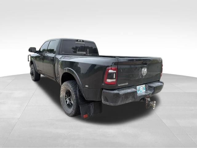 Used 2022 RAM 3500 Laramie w/ Night Edition AWD/4WD image 5