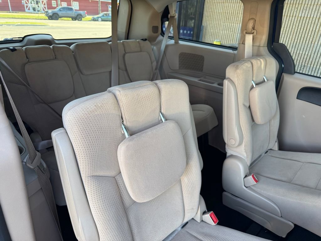 Used 2016 Dodge Grand Caravan SE w/ Quick Order Package 29E SE image 21