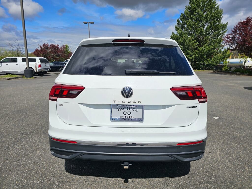 Used 2022 Volkswagen Tiguan SE image 6