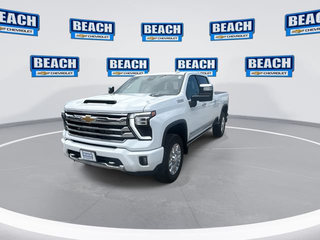Used 2024 Chevrolet Silverado 3500 High Country w/ High Country Premium Package AWD/4WD image 4