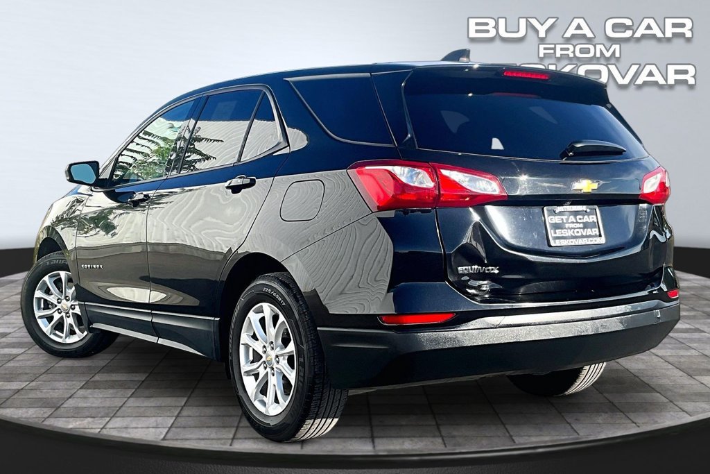 Used 2019 Chevrolet Equinox LS FWD image 2