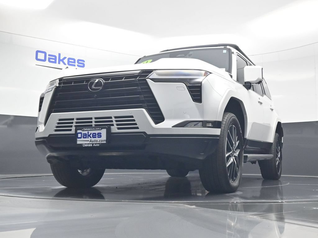 Used 2024 Lexus GX 550 w/ Accessory Package (31) AWD/4WD image 44