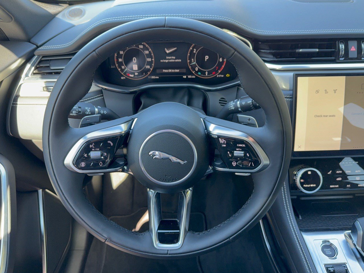 New 2026 Jaguar F-PACE R-Dynamic S AWD/4WD image 10