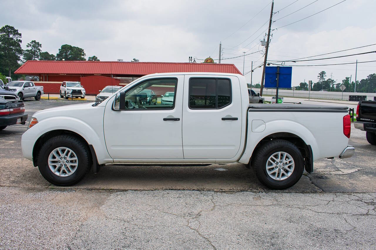 Used 2018 Nissan Frontier SV w/ Value Truck Package RWD image 3
