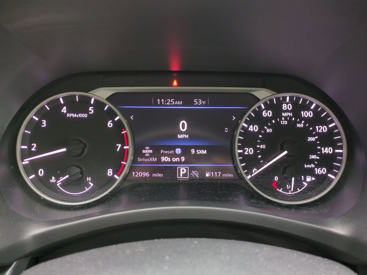 Used 2025 Nissan Sentra SR FWD image 25