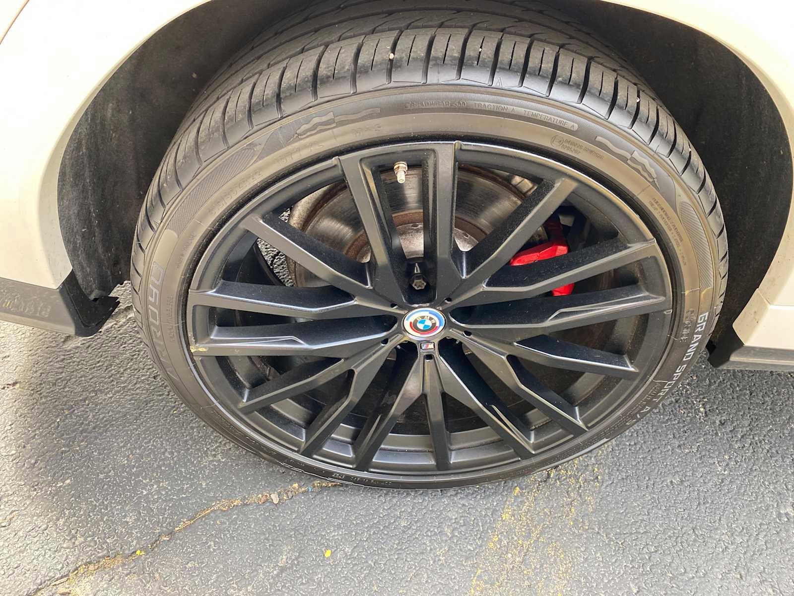 Used 2023 BMW X6 M50i w/ Executive Package AWD/4WD image 39