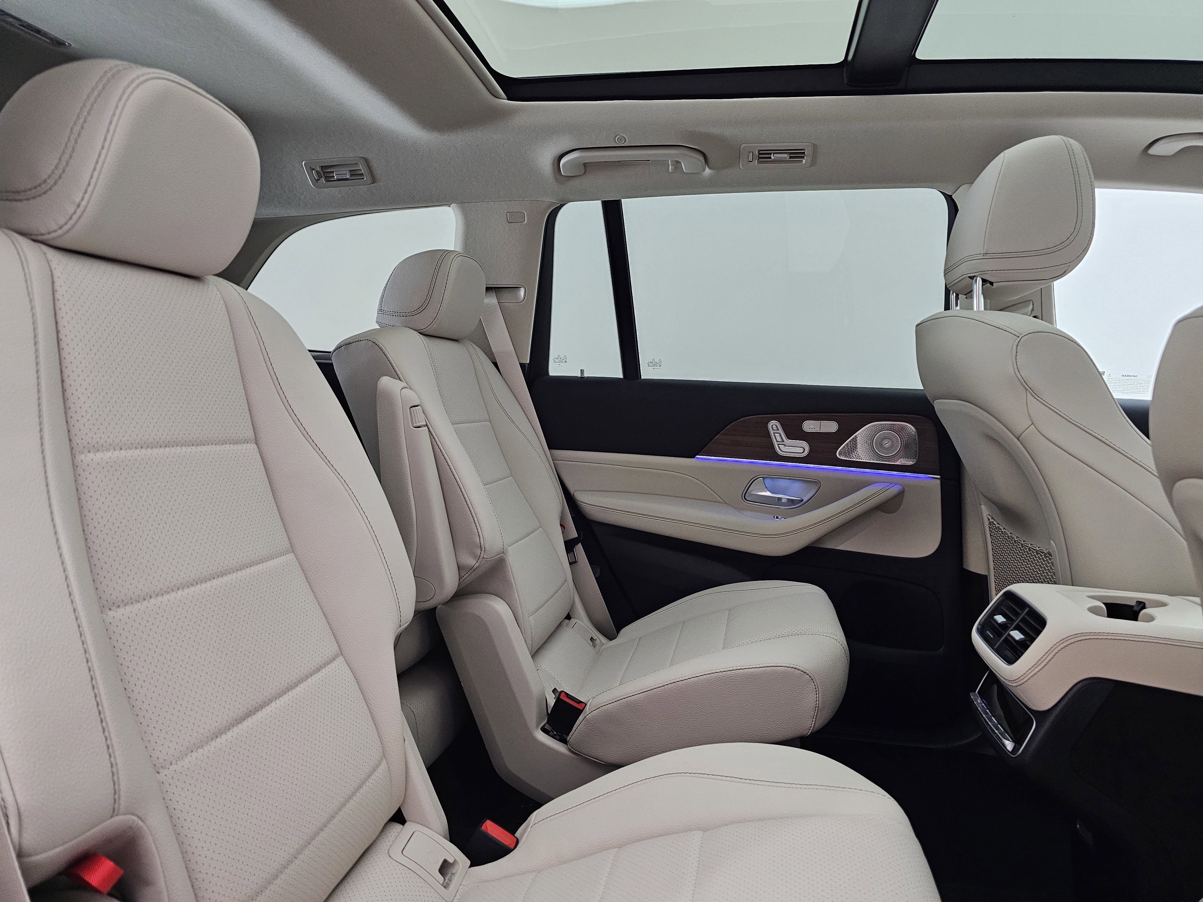 New 2026 Mercedes-Benz GLS 450 4MATIC image 31