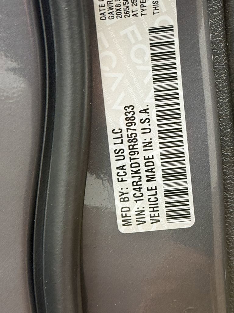 Used 2024 Jeep Grand Cherokee L Overland w/ Trailer Tow Package image 55