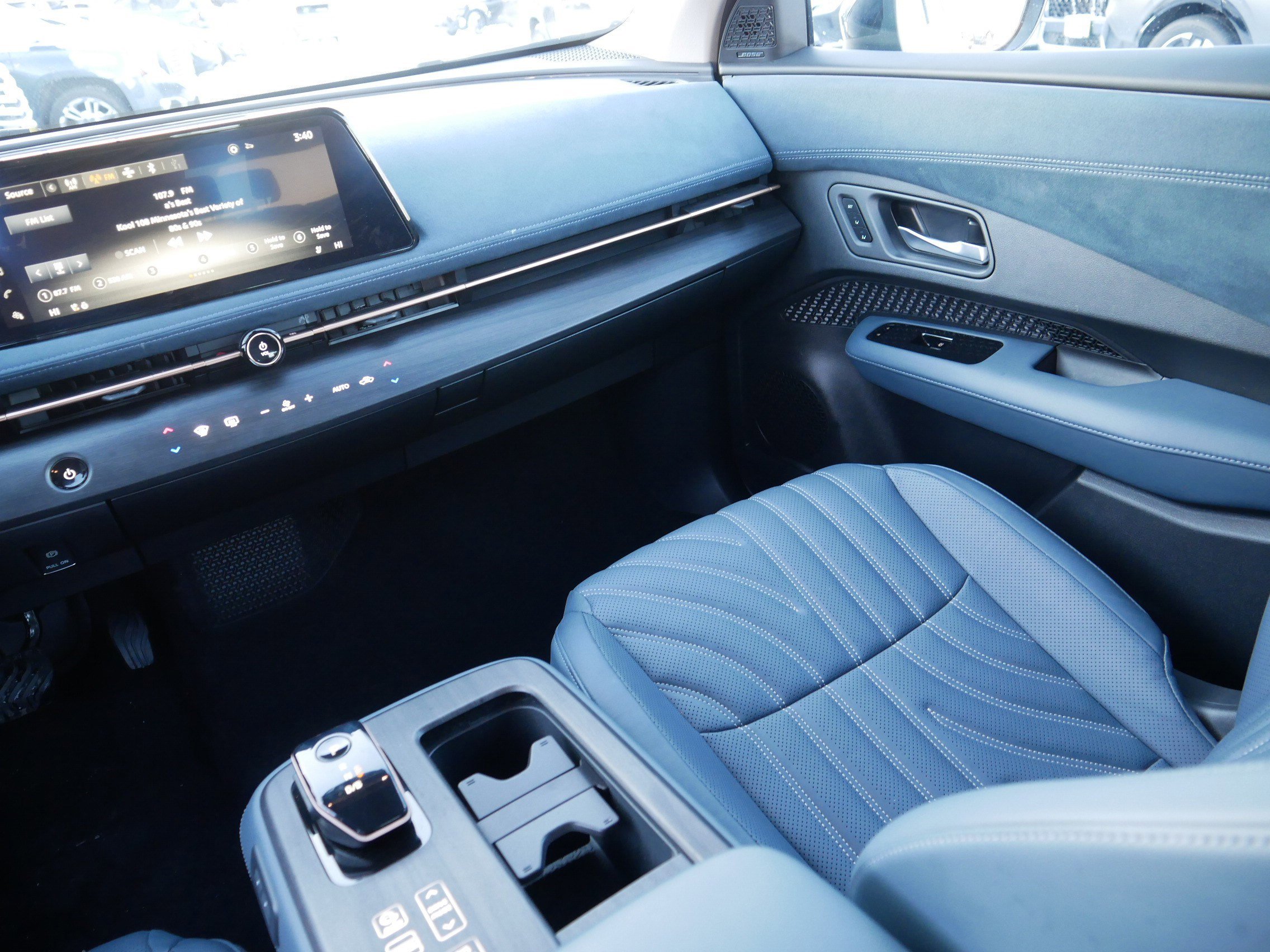 Certified 2023 Nissan Ariya image 11