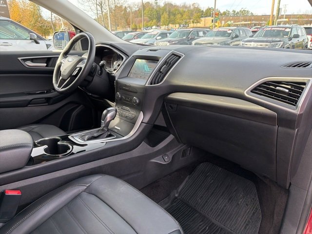 Used 2017 Ford Edge SEL w/ Equipment Group 201A image 36