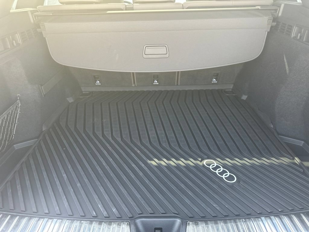 Used 2025 Audi Q5 Premium AWD/4WD image 23