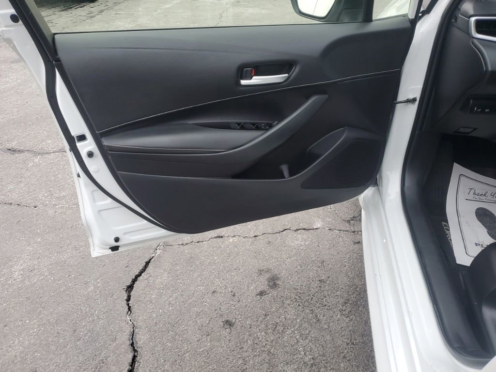 Used 2022 Toyota Corolla SE image 12