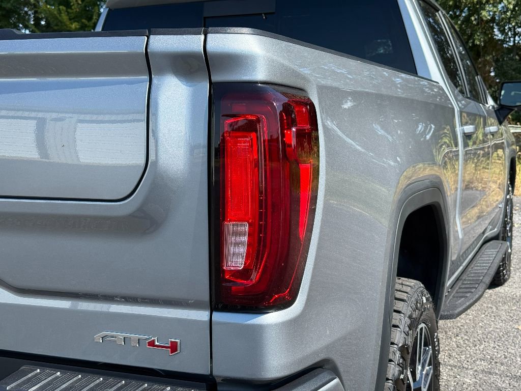 New 2026 GMC Sierra 1500 AT4 w/ AT4 Premium Package image 10
