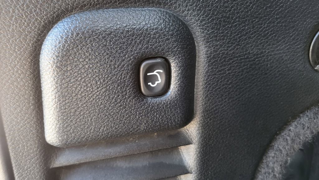 Used 2015 Jeep Grand Cherokee SRT w/ Trailer Tow Group IV image 13