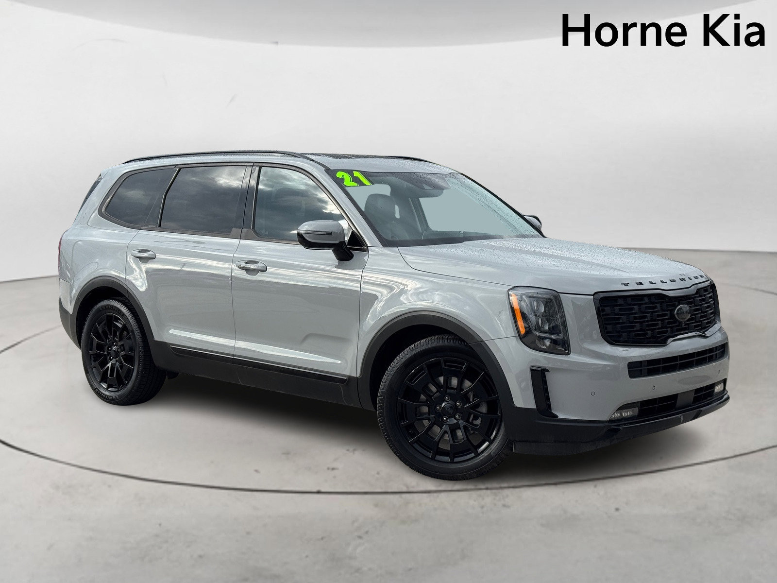 Used 2021 Kia Telluride SX w/ SX Prestige Package image 2