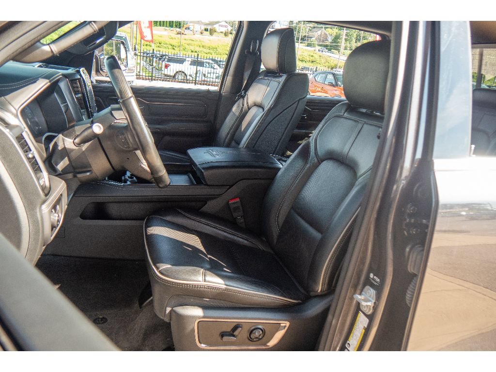 Used 2022 RAM 1500 Limited AWD/4WD image 11